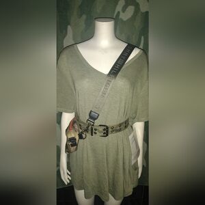 "Jessica Simpson" Green Short Sleeved T-Shirt